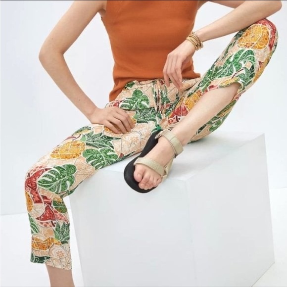 Farm Rio Mosaic Tapered Pants Pull-on Size XS NWT - Picture 2 of 15